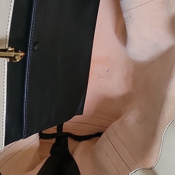 Authentic Chloe Alison Soft Leather Tote in Salmon with Black Leather Trim